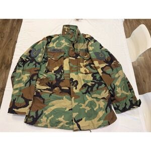 US Army M-65 Cold Weather Field Jacket Coat Woodland Camo Pattern Medium - Short